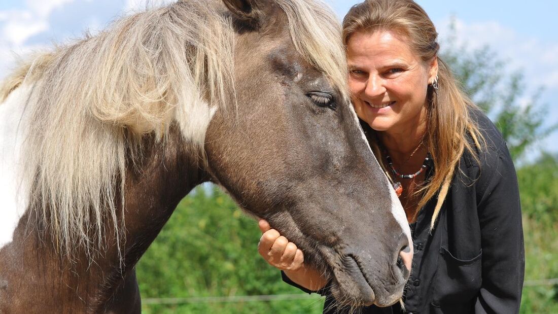 Babette Teschen mit Pferd