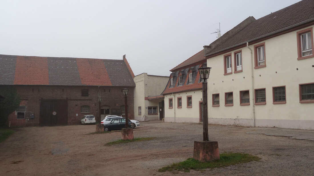 CAV-0212-Reitschultest-Hessen-Darmstaedter-Reitverein-Innenhof (jpg)