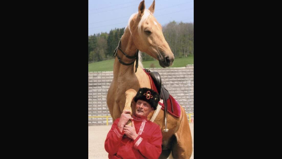 CAV Achal-Tekkiner