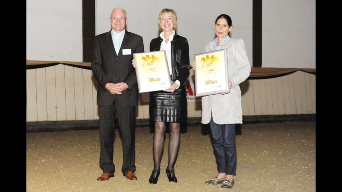 CAV Leserwahl 2012 Trophy Goldenes Pferd Pflegemittel